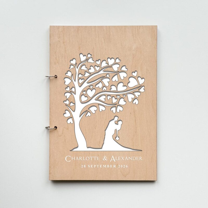 Gästebuch Hochzeit Paar unter Herzbaum Vertikal – Bild 3